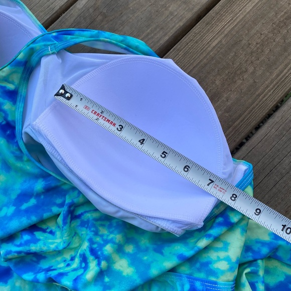 Torrid active blue and green tie dye swimsuit top - Picture 10 of 11